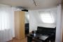 2-3-Zimmer-Dachgeschosswohnung in ruhiger, sonniger Lage in Durlach - Wohnzimmer