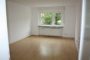 Gemütliche 2-Zimmer-Wohnung mit Balkon in KA-Durlach - Wohn- oder Schlafzimmer