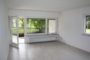 2-Zimmerwohnung in KA-Grötzingen - mit Blick in den Garten - Wohnzimmer mit Zugang zur Terrasse