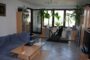 Wohnung mit Blick in die Natur in KA-Grötzingen - Wohnzimmer mit Zugang zum Balkon