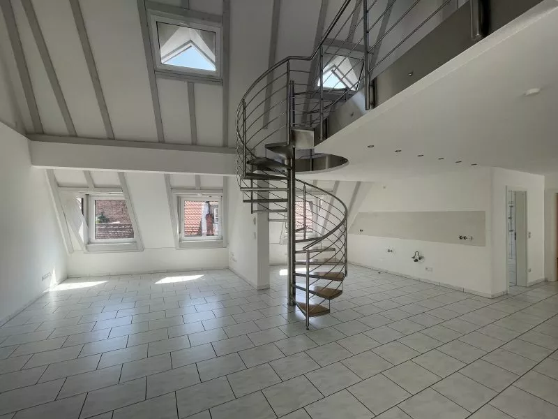 Durlacher Altstadt - Maisonette-Wohnung der Extraklasse - Esszimmer und Küchenplatz