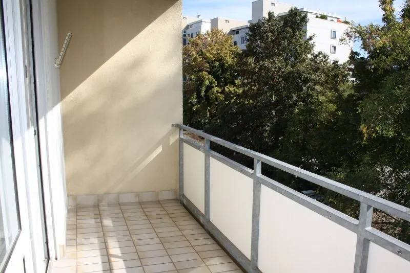 Ihre Altersvorsorge - Kapitalanlage KA-Durlach - provisionsfrei für Käufer - Bild vom Balkon